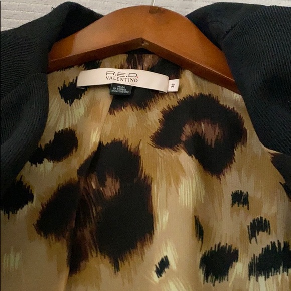 Valentino Black Jacket Size 38 LIKE NEW!!! - Picture 6 of 11